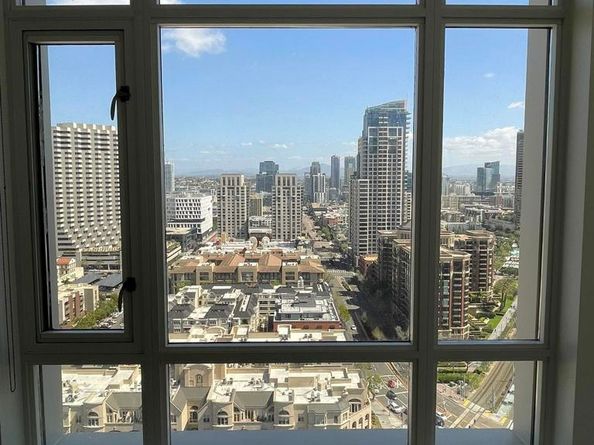 700 W Harbor 2501, San Diego CA 92101