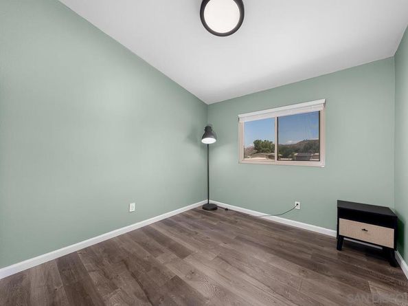 9070 Calle Lucia, Lakeside CA 92040