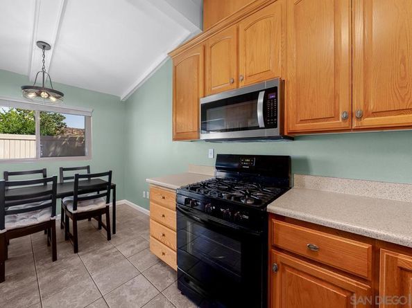 9070 Calle Lucia, Lakeside CA 92040