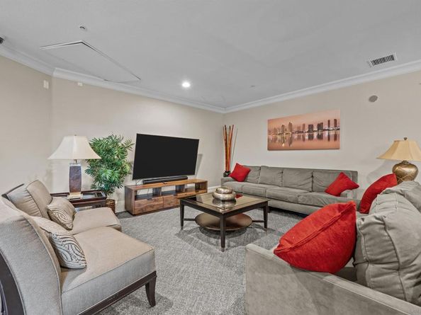 1480 Broadway 2107, San Diego CA 92101