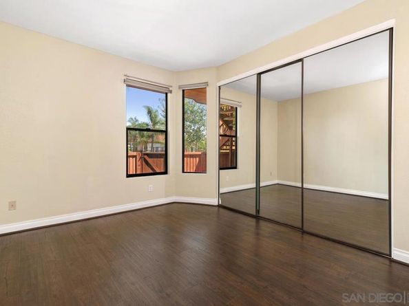 4049 Carmel View Rd 75, San Diego CA 92130