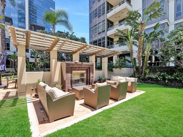 700 W E St 518, San Diego CA 92101