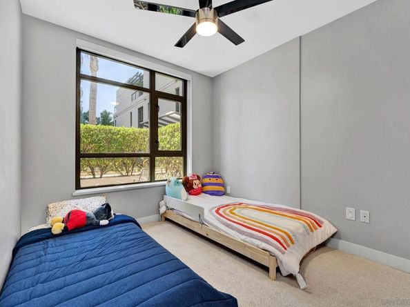 700 W E St 518, San Diego CA 92101