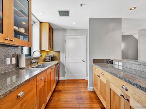 700 W E St 518, San Diego CA 92101