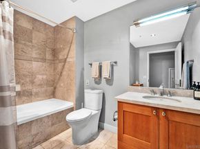 700 W E St 518, San Diego CA 92101