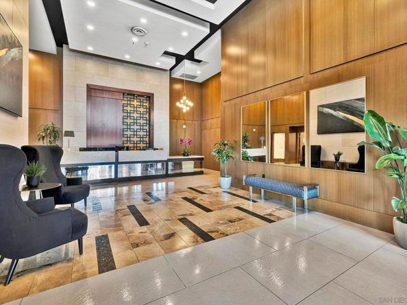 700 W E St 518, San Diego CA 92101