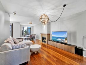 700 W E St 518, San Diego CA 92101