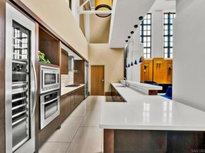 700 W E St 518, San Diego CA 92101