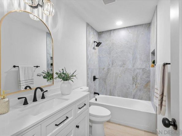 16566 Caminito Vencinos 31, San Diego CA 92128