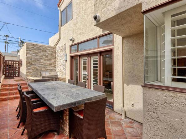 292 Bonair St, La Jolla CA 92037