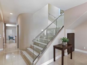 292 Bonair St, La Jolla CA 92037