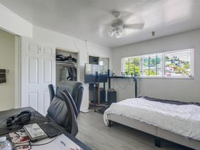 1840 Locust St, San Diego CA 92106