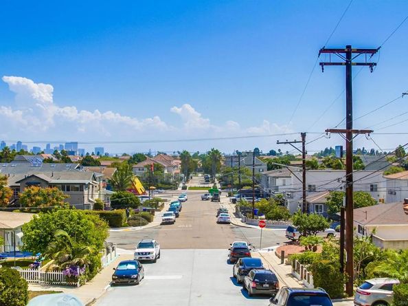 1840 Locust St, San Diego CA 92106