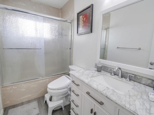 1840 Locust St, San Diego CA 92106