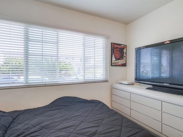 1840 Locust St, San Diego CA 92106