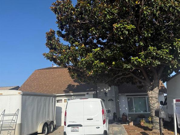 1847 Via Encantadoras, San Ysidro CA 92173