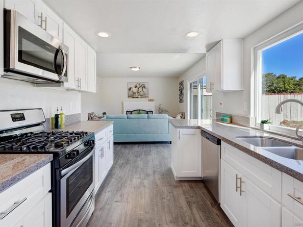1847 Via Encantadoras, San Ysidro CA 92173