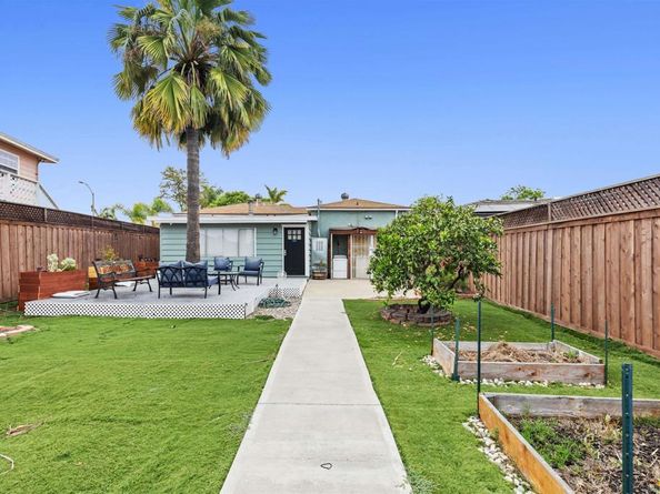 4837 Castle Avenue, San Diego CA 92105
