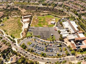 8528 Old Stonefield Chase, San Diego CA 92127