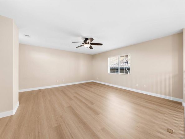 8528 Old Stonefield Chase, San Diego CA 92127