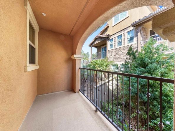 8528 Old Stonefield Chase, San Diego CA 92127