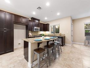 8528 Old Stonefield Chase, San Diego CA 92127