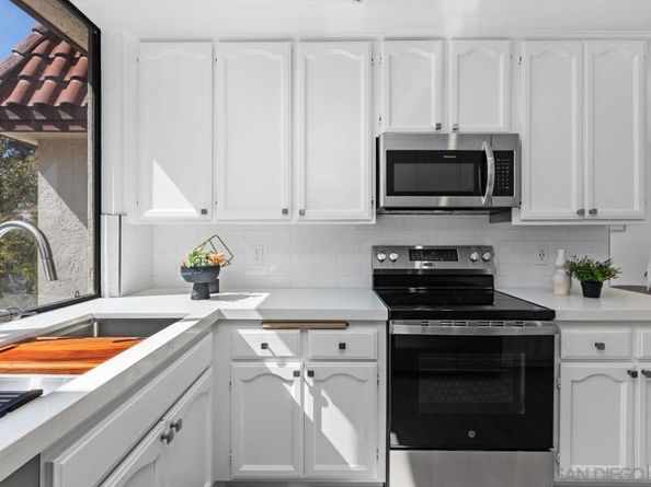 5805 Friars Rd 2405, San Diego CA 92110