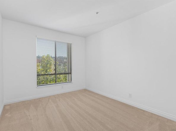 5805 Friars Rd 2405, San Diego CA 92110