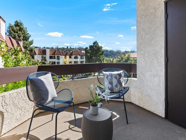 5805 Friars Rd 2405, San Diego CA 92110