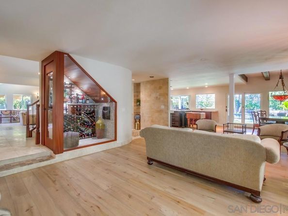 10616 Falcon Rim Pt, San Diego CA 92131