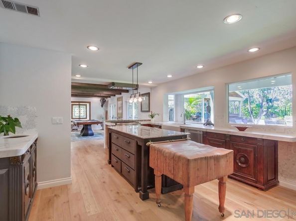 10616 Falcon Rim Pt, San Diego CA 92131
