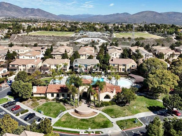 1445 Caminito Sicilia, Chula Vista CA 91915