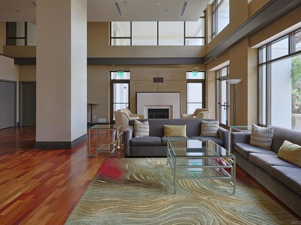 700 W Harbor Drive 201, San Diego CA 92101