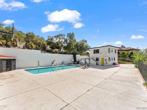 9586 Alto Dr, La Mesa CA 91941