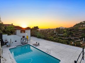 9586 Alto Dr, La Mesa CA 91941