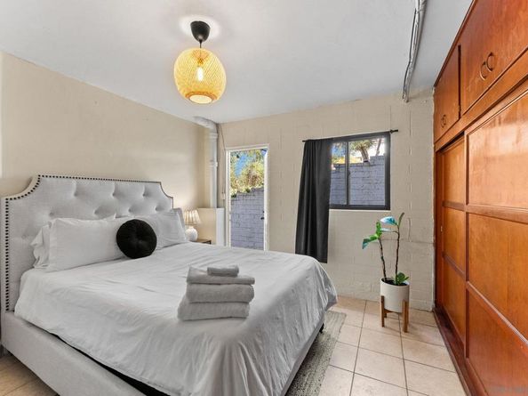 9586 Alto Dr, La Mesa CA 91941
