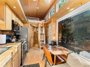 9586 Alto Dr, La Mesa CA 91941
