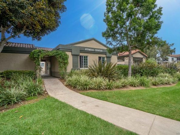 7405 Charmant Dr 2214, San Diego CA 92122