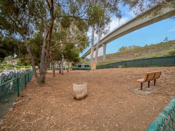7405 Charmant Dr 2214, San Diego CA 92122