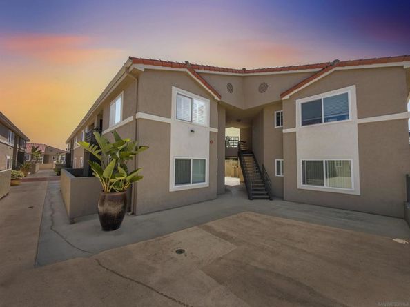 7405 Charmant Dr 2214, San Diego CA 92122