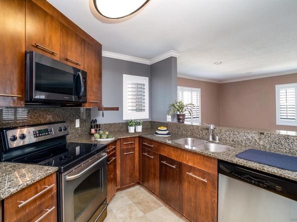 7405 Charmant Dr 2214, San Diego CA 92122