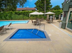 7405 Charmant Dr 2214, San Diego CA 92122