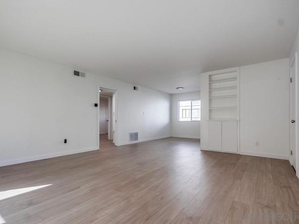 6927 Amherst St 3, San Diego CA 92115