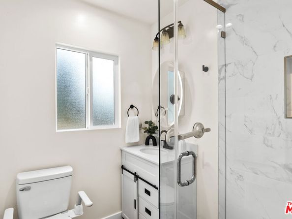 1418 Cleveland Road, Glendale CA 91202