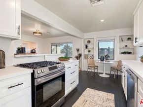 9125 David Avenue, Los Angeles CA 90034