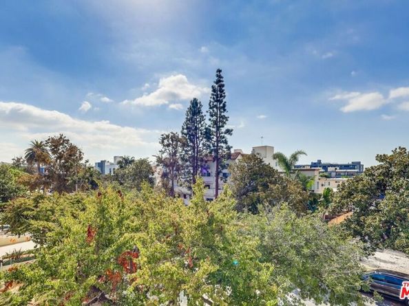 3734 S Canfield Avenue 331, Los Angeles CA 90034