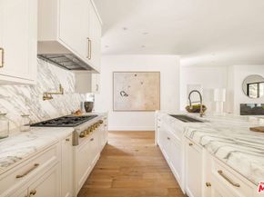 16815 Shileno Place, Encino CA 91436
