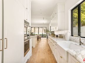 16815 Shileno Place, Encino CA 91436