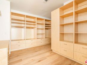 16815 Shileno Place, Encino CA 91436