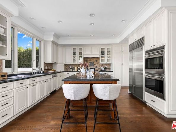 2234 Camden Avenue, Los Angeles CA 90064
